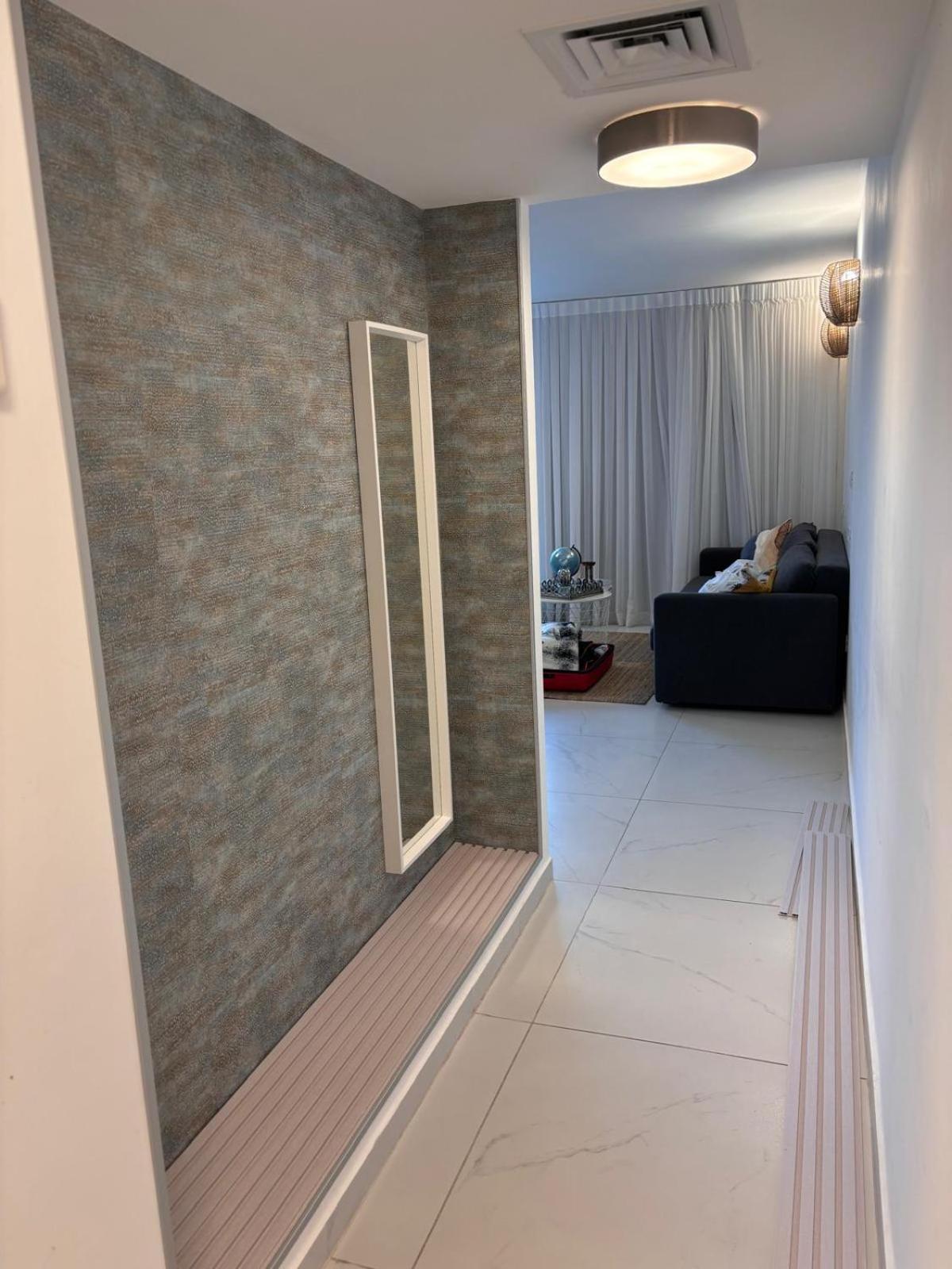 Sea Side Dream-amazing Sea View Location In Town *